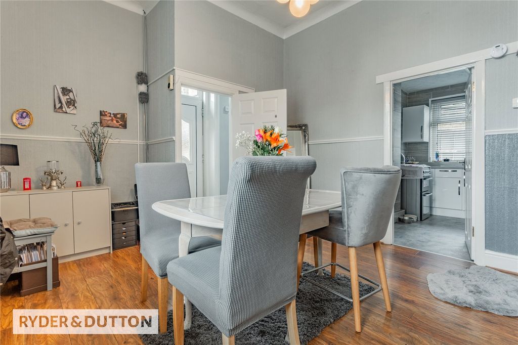 Property photo 1 of 16 Dining Room