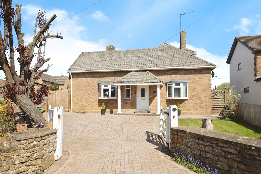 Property photo 1 of 17 Picture No. 15