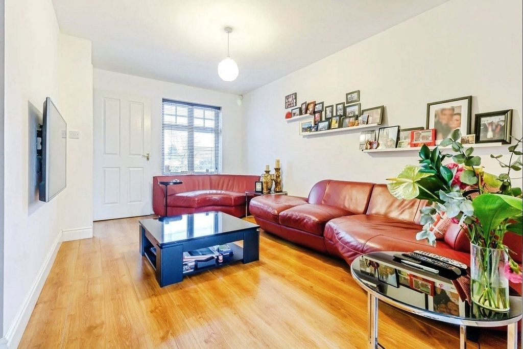 Property photo 3 of 10 Picture No. 10