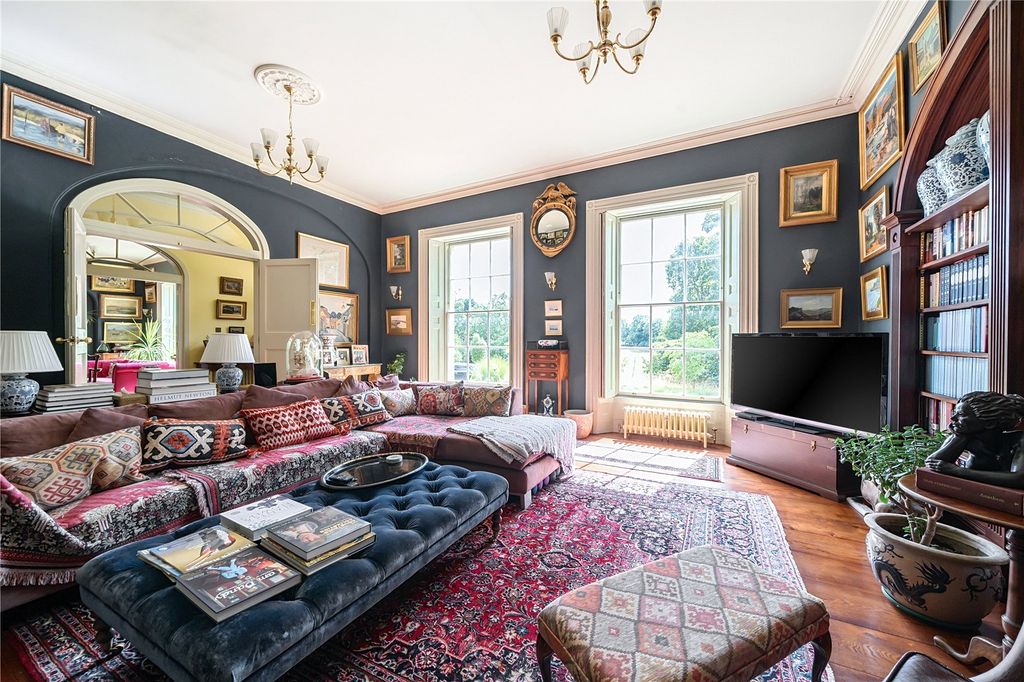 Property photo 2 of 20 Drawing Room