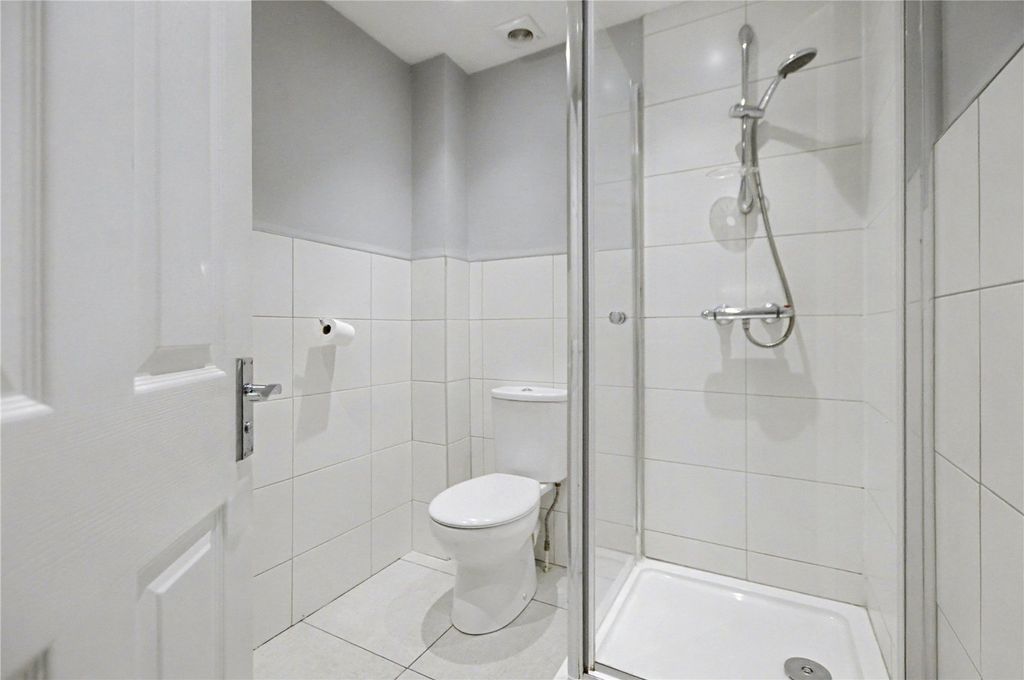 Property photo 3 of 10 Picture No. 17