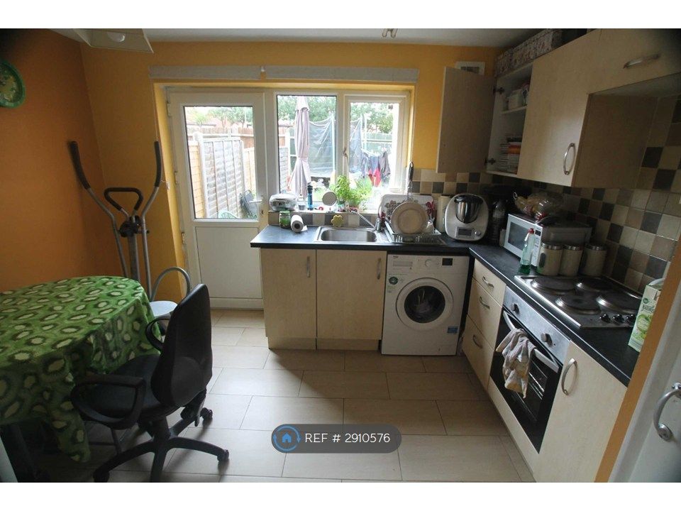 Property photo 3 of 7