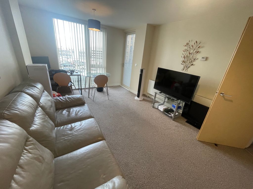 Property photo 2 of 5