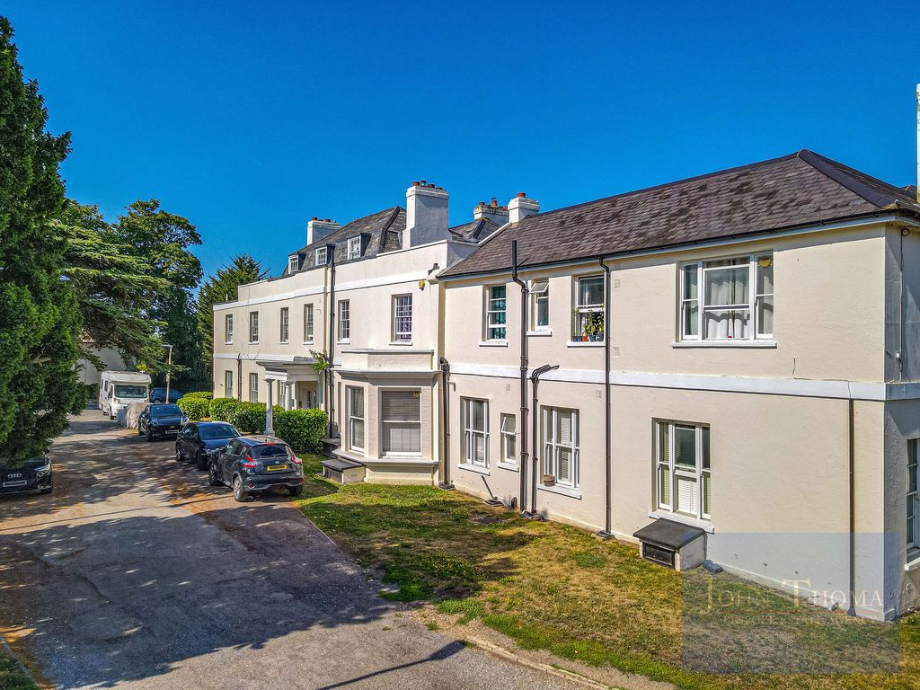 Property photo 1 of 10 Photo 10