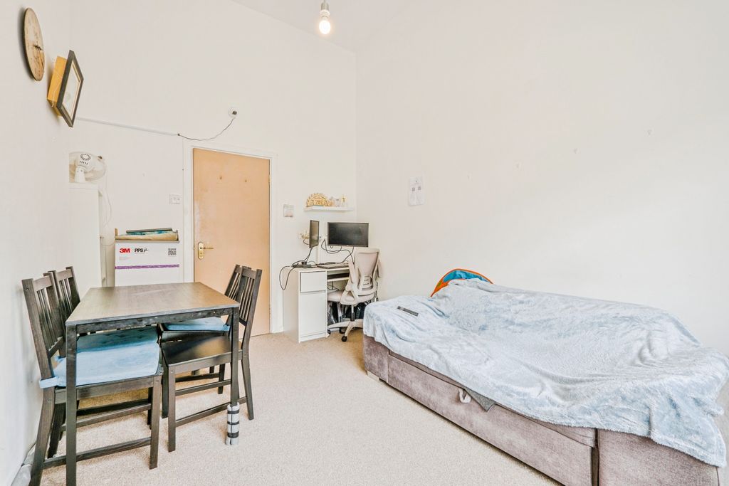 Additional image 7 of 1 bed flat for saleCourt Road, Barry CF63