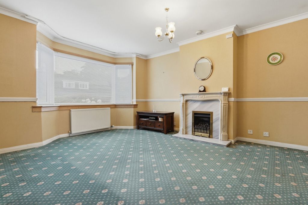 Property photo 2 of 42