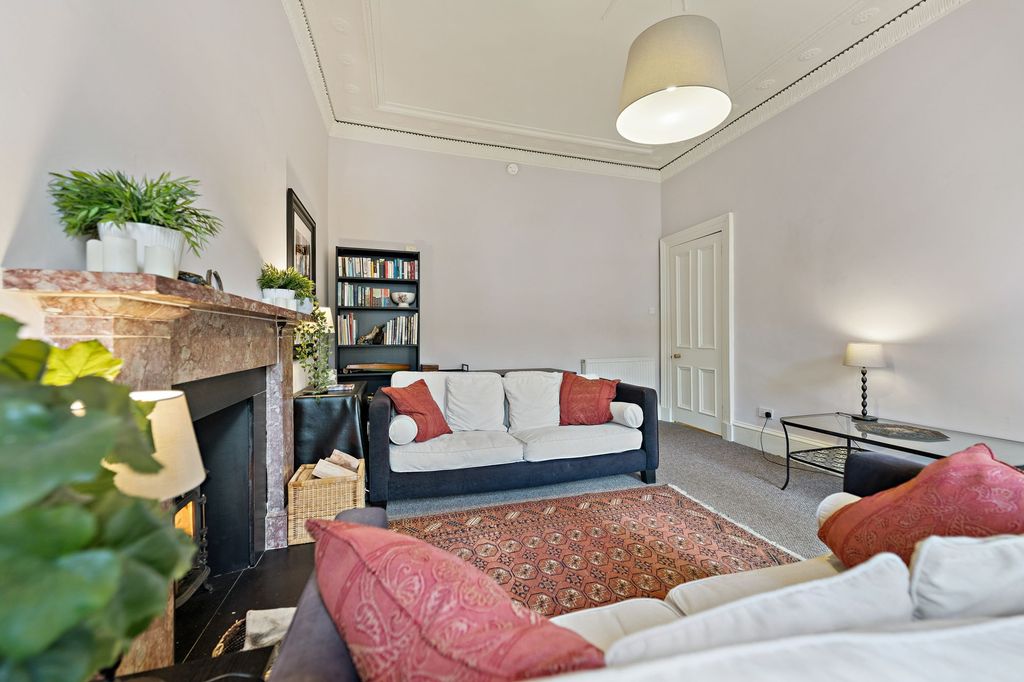 Property photo 3 of 23