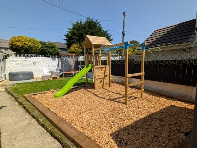 Property photo 3 of 23