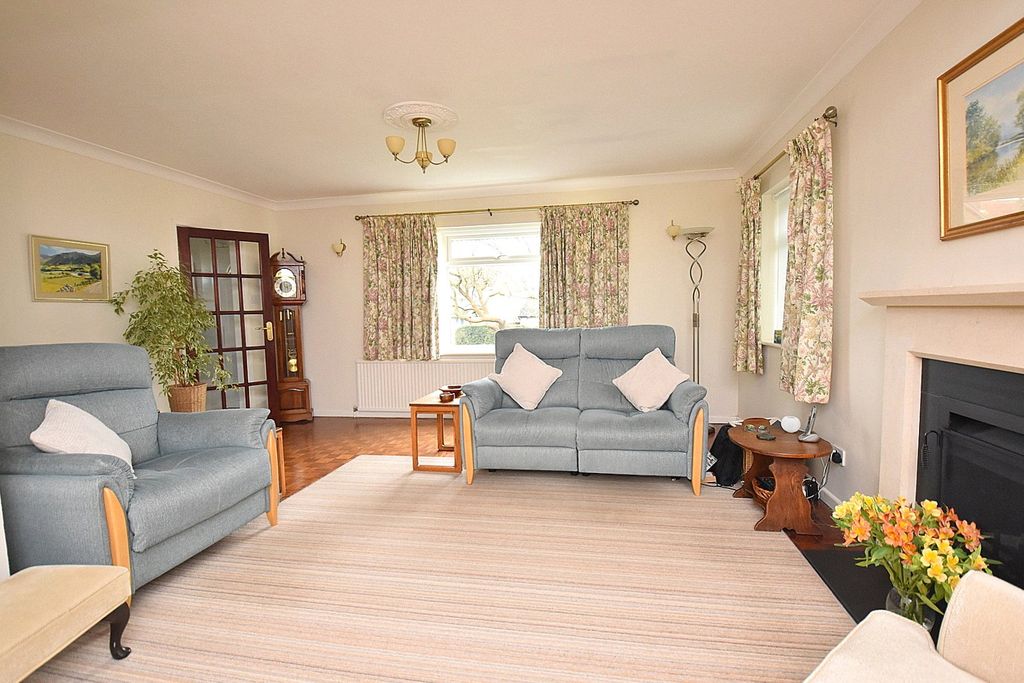 Property photo 3 of 17 Picture No. 03