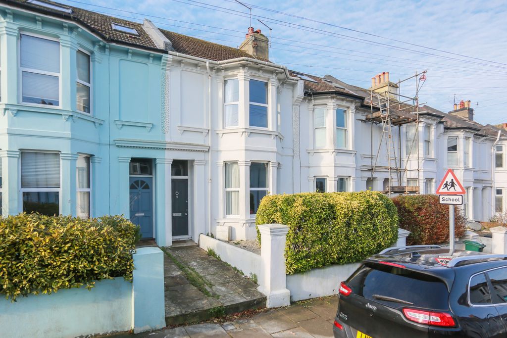 Property photo 1 of 15 296A8265