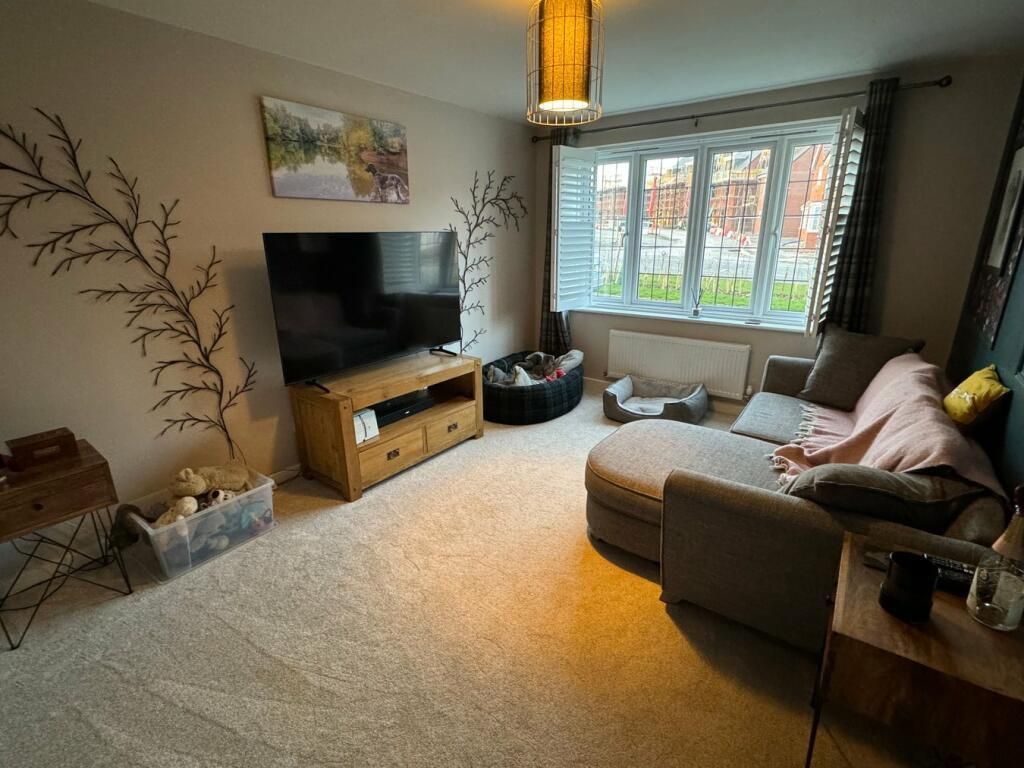 Property photo 3 of 13