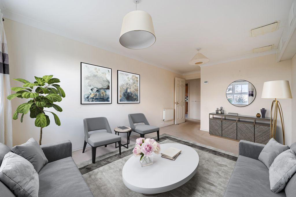 Property photo 2 of 6