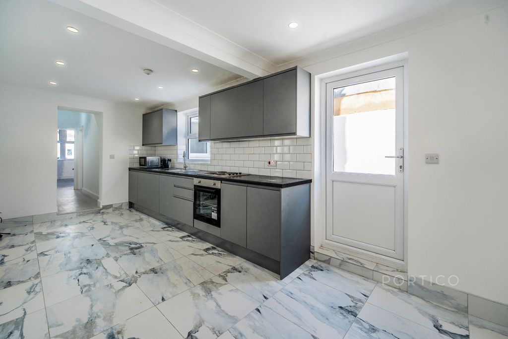 Property photo 1 of 13 Kitchen/Living Area