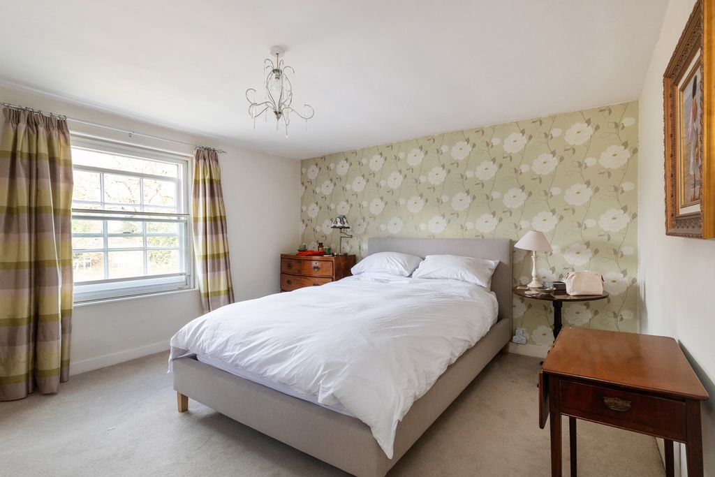 Additional image 16 of 5 bed detached house for saleHigh Street, Hampton TW12
