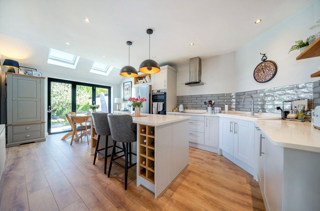 Property photo 3 of 20 Picture No. 14