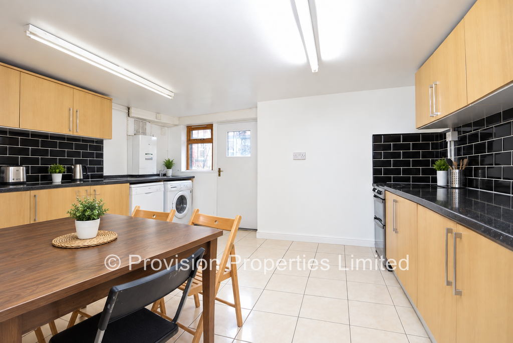 Property photo 1 of 10 Photo