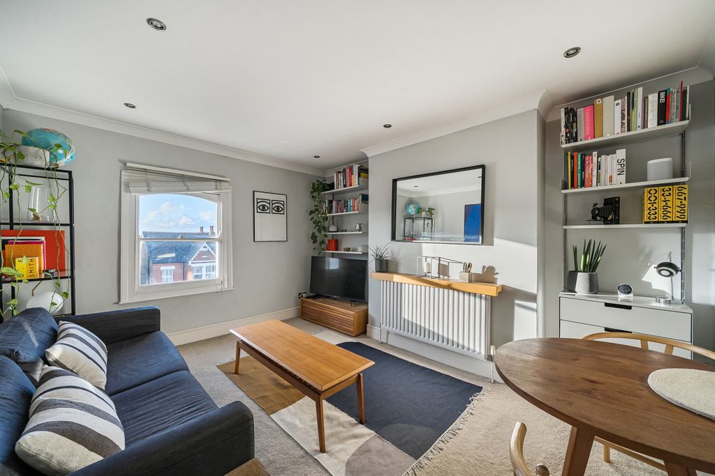 Property photo 2 of 13 Reception