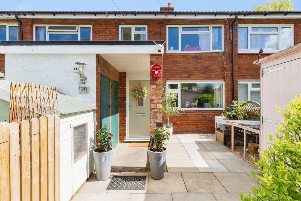 Property photo 2 of 19