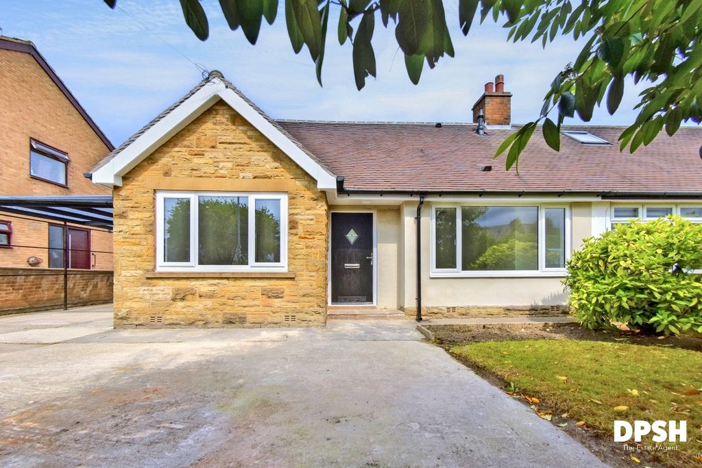 Property photo 1 of 32