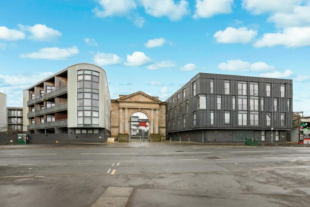 Property photo 1 of 20 External