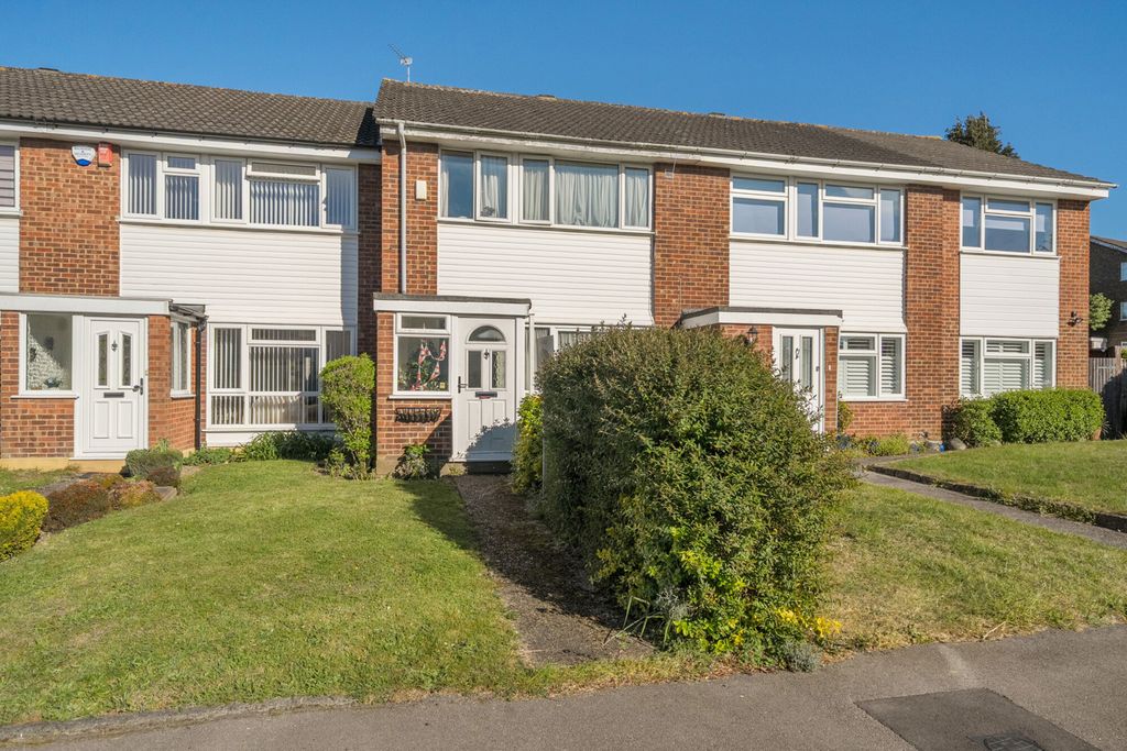 Property photo 1 of 14 1450271-1-69Eba7B...