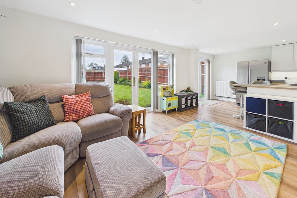 Property photo 2 of 23