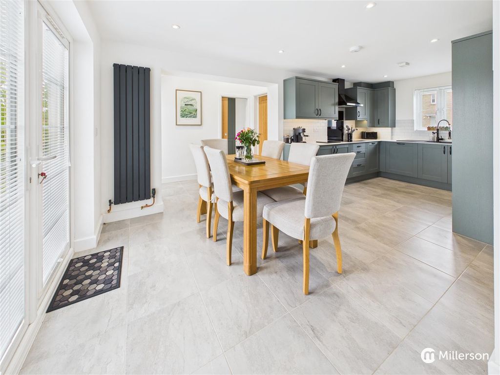 Property photo 3 of 28 Cam05092G0-Pr0127-Still016.Jpg