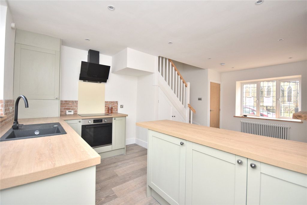 Property photo 3 of 10 Picture No. 08