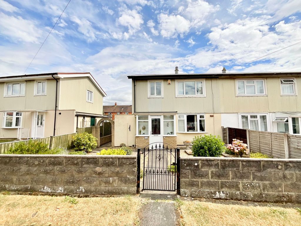 Property photo 1 of 21