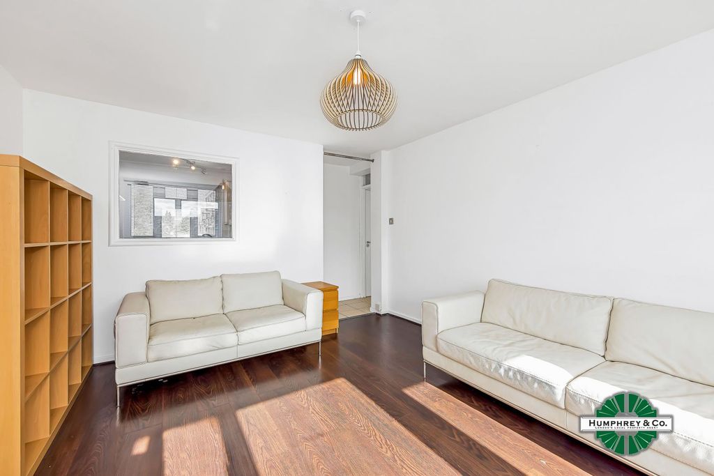 Property photo 2 of 12 One Bedroom Purpose Built Flat