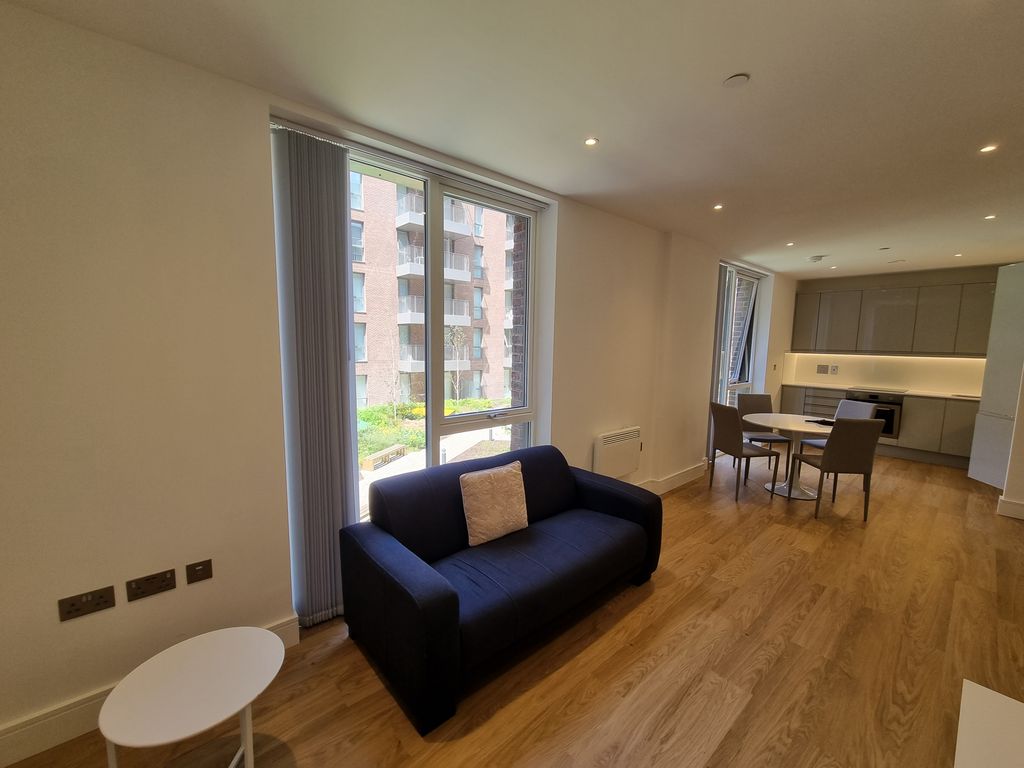 Property photo 2 of 19