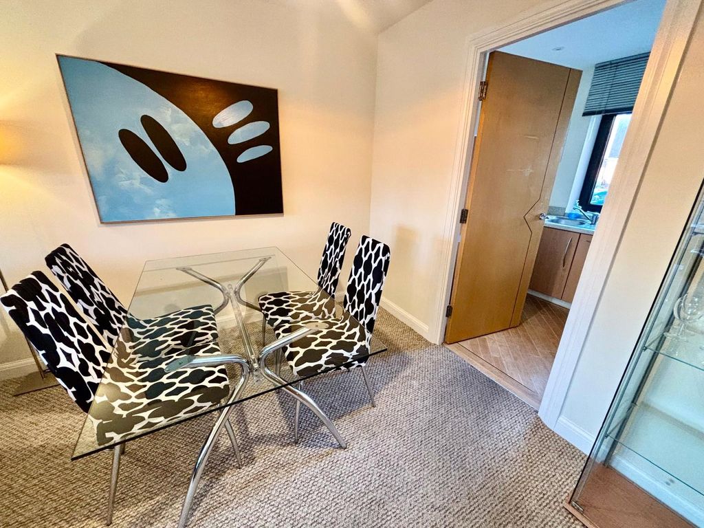 Property photo 3 of 10 Picture No. 10