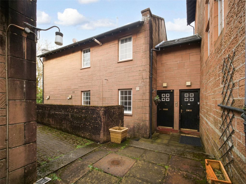 Property photo 2 of 13 Private Entrance