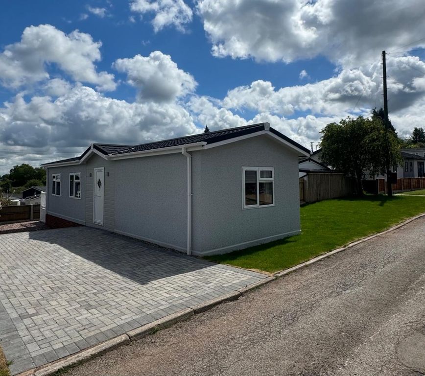 Property photo 1 of 13 Exterior Of The Stately Albion Tredegar Elite Park Home With Block Paved Driveway