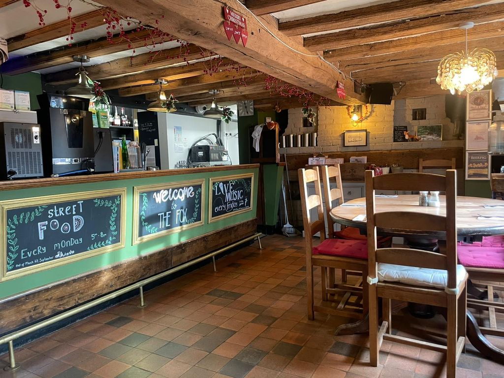 Property photo 3 of 17