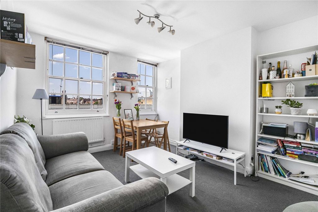 Property photo 1 of 19 Reception Room