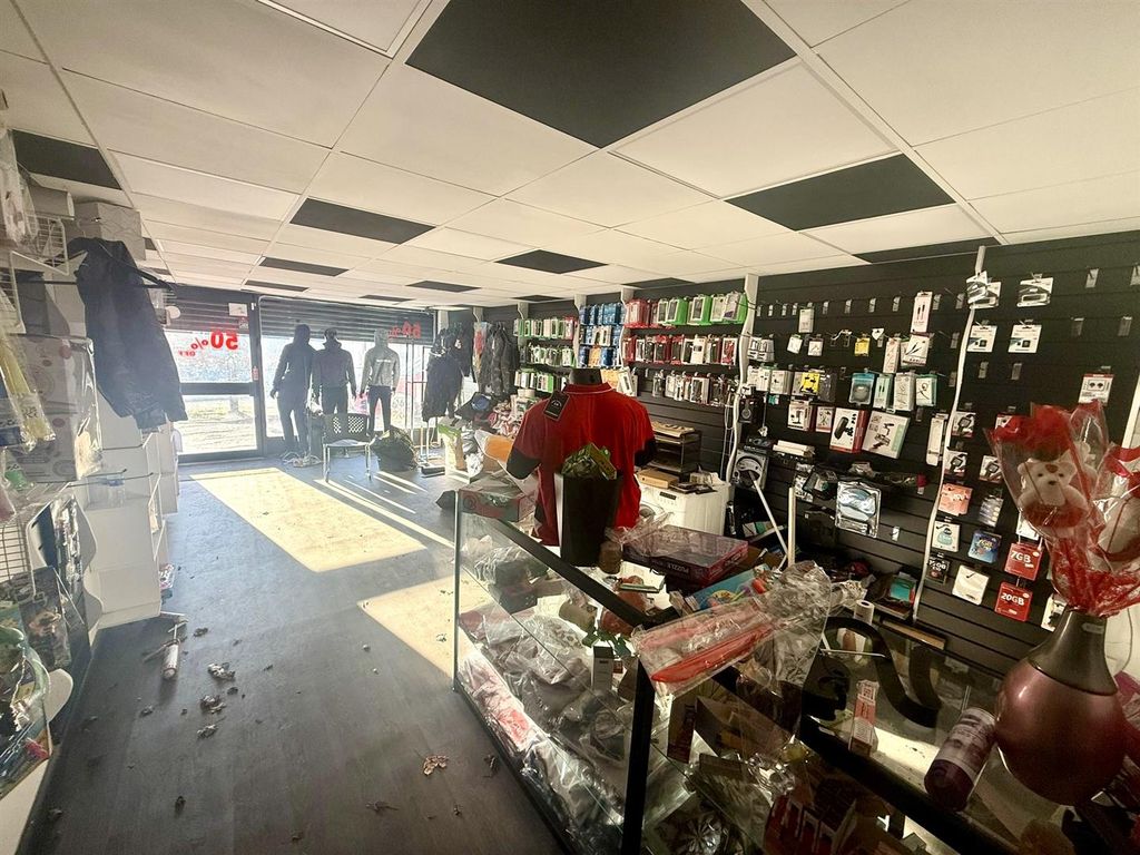 Property photo 1 of 10 Img_8437.Jpg