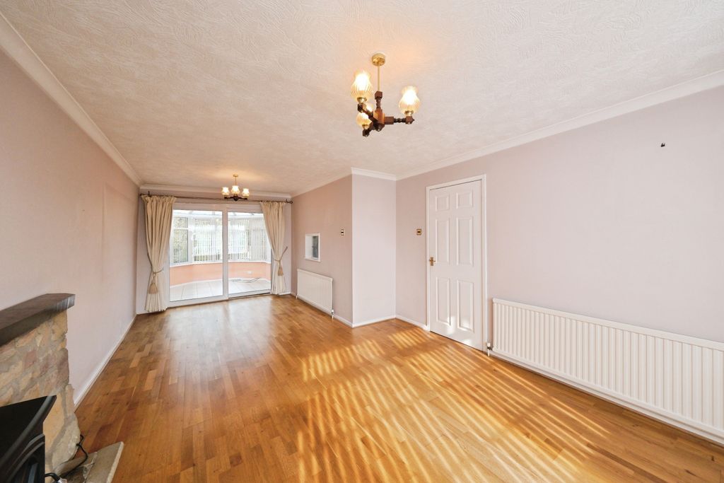 Property photo 3 of 16 Dscf4923