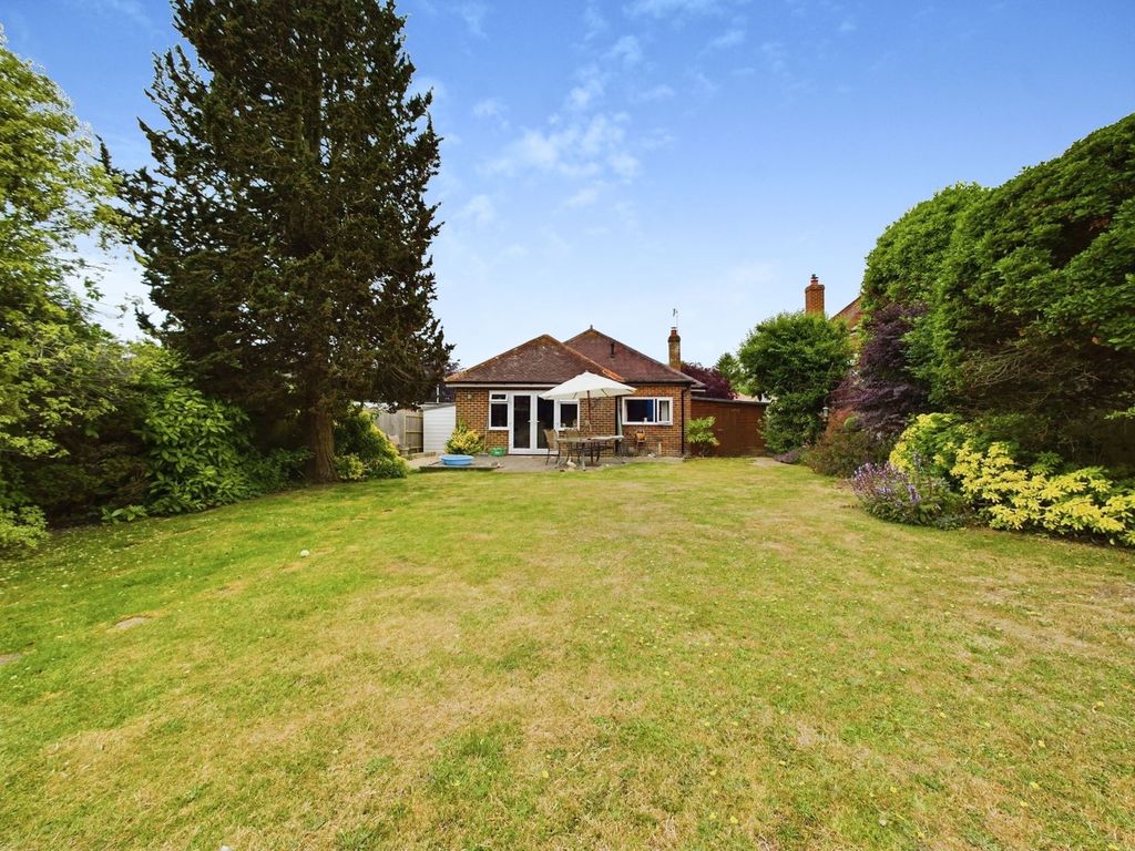 Property photo 3 of 36