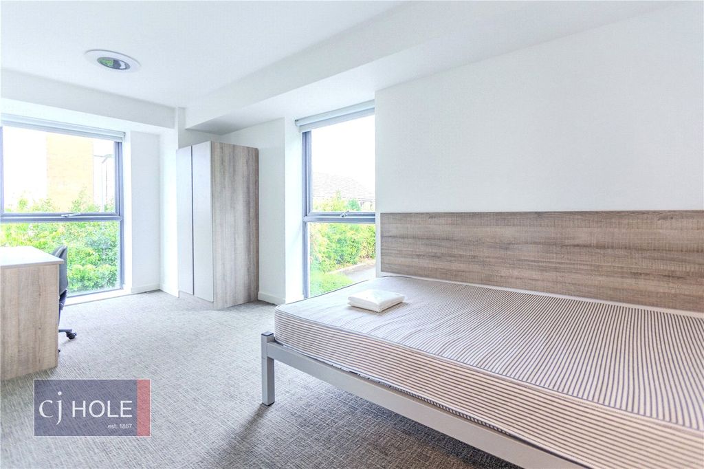 Property photo 1 of 8 Picture No. 02