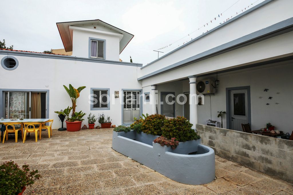 Property photo 3 of 11