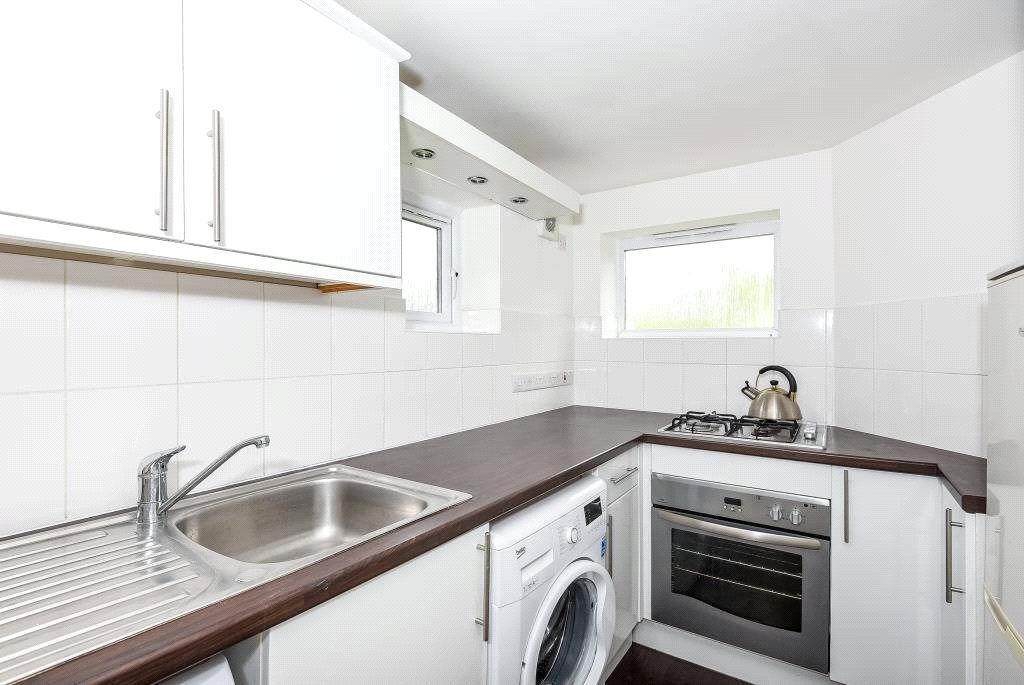 Property photo 3 of 8 Picture No. 05