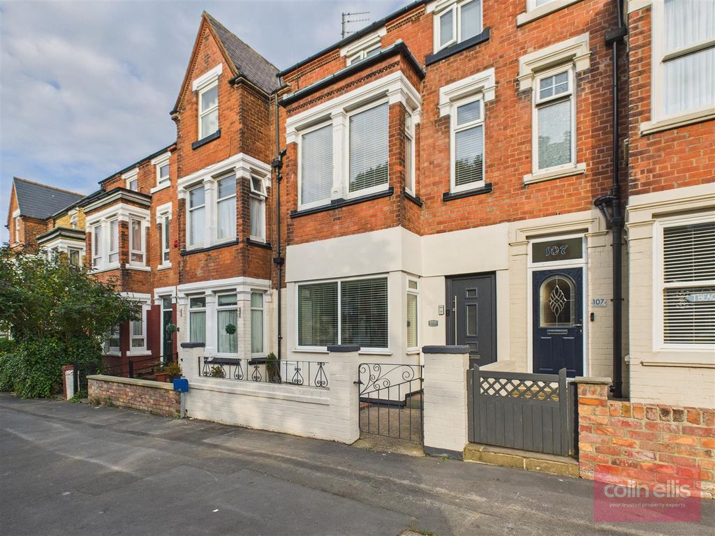 Property photo 1 of 16 Cam05075G0-Pr0189-Still014.Jpg