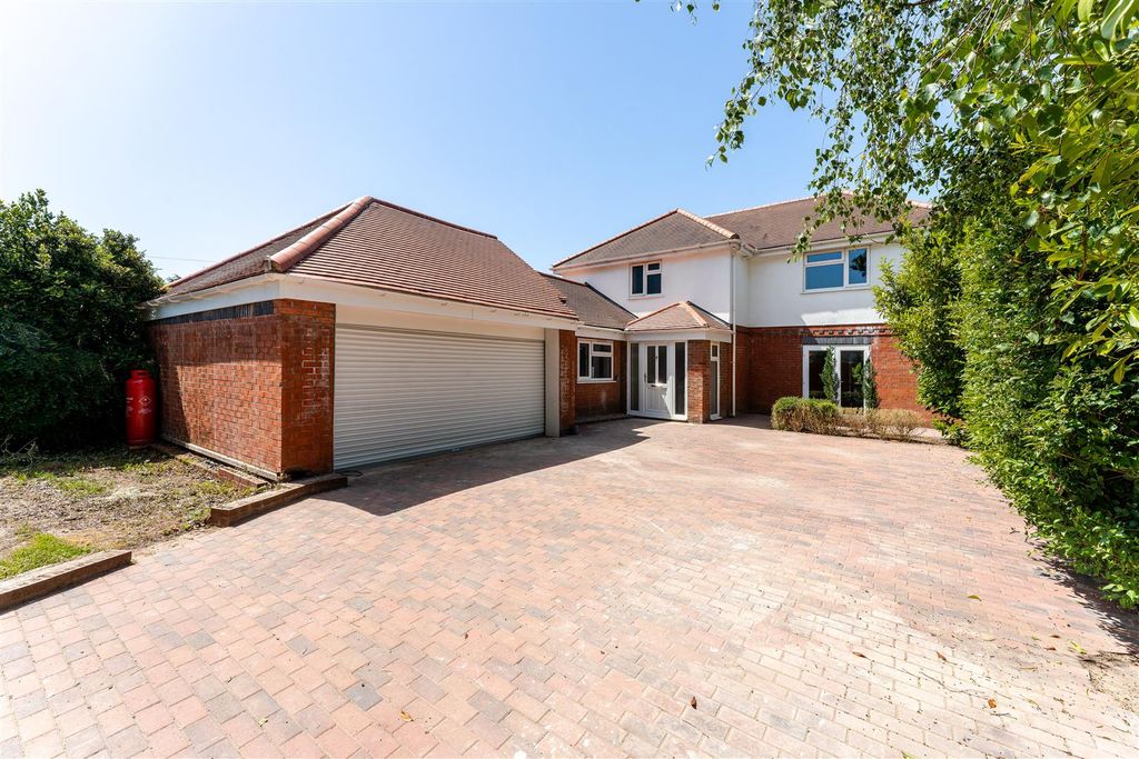Property photo 1 of 49
