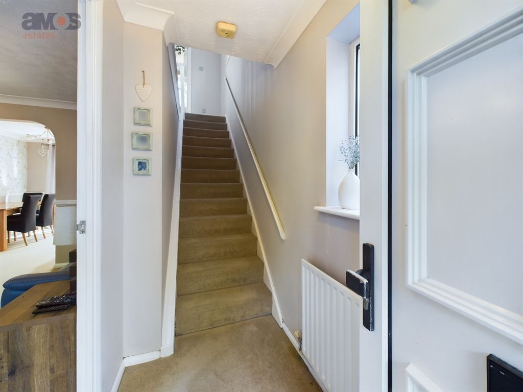 Property photo 3 of 17 4423493