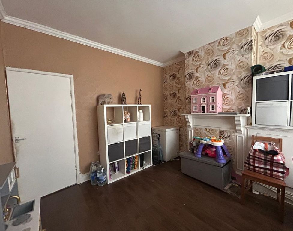 Property photo 2 of 5