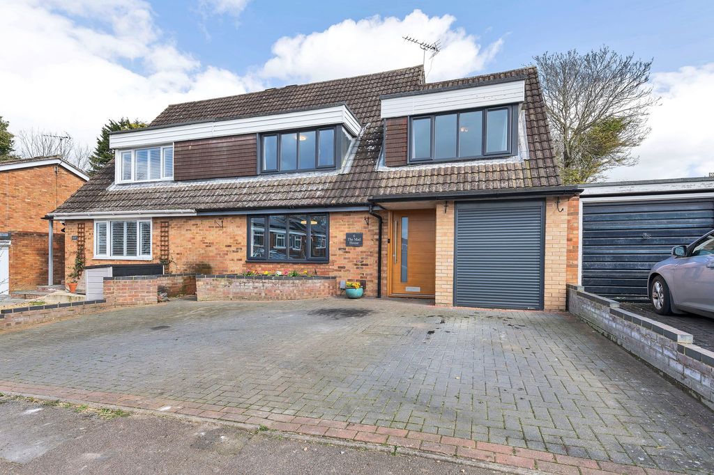 Property photo 1 of 21