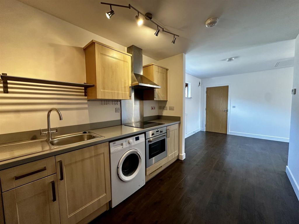 Property photo 2 of 11 7.Jpg