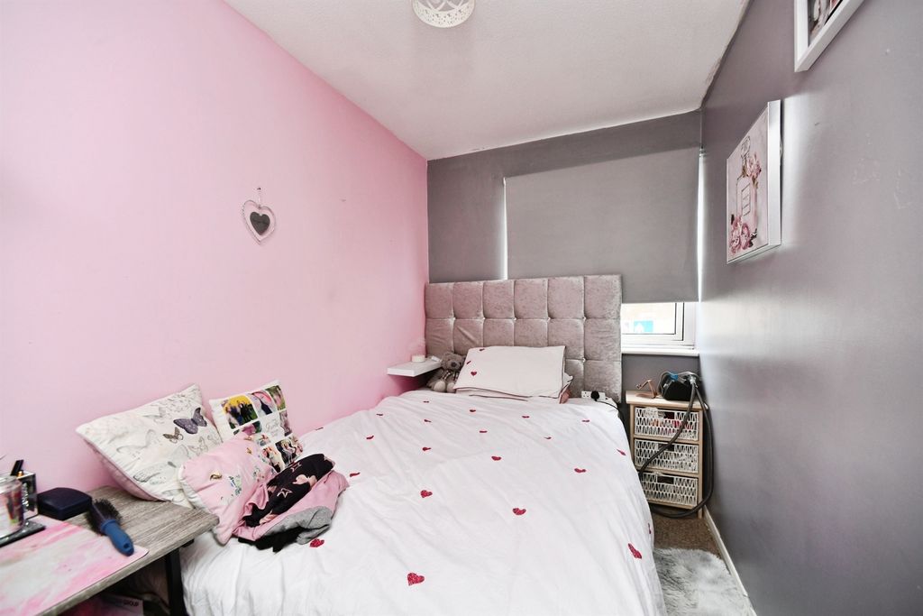 Additional image 12 of 2 bed flat for saleBalcombe Road, Peacehaven BN10