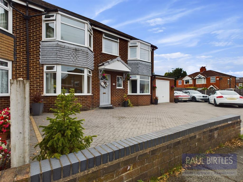 Property photo 1 of 25 Cam01301G0-Pr0471-Still029.Jpg